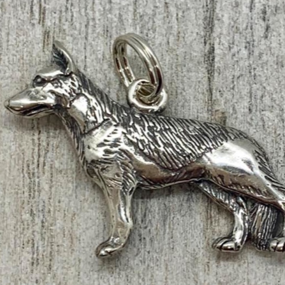 Independent Jewelry - German Shepherd Sterling Silver Jewelry Charm